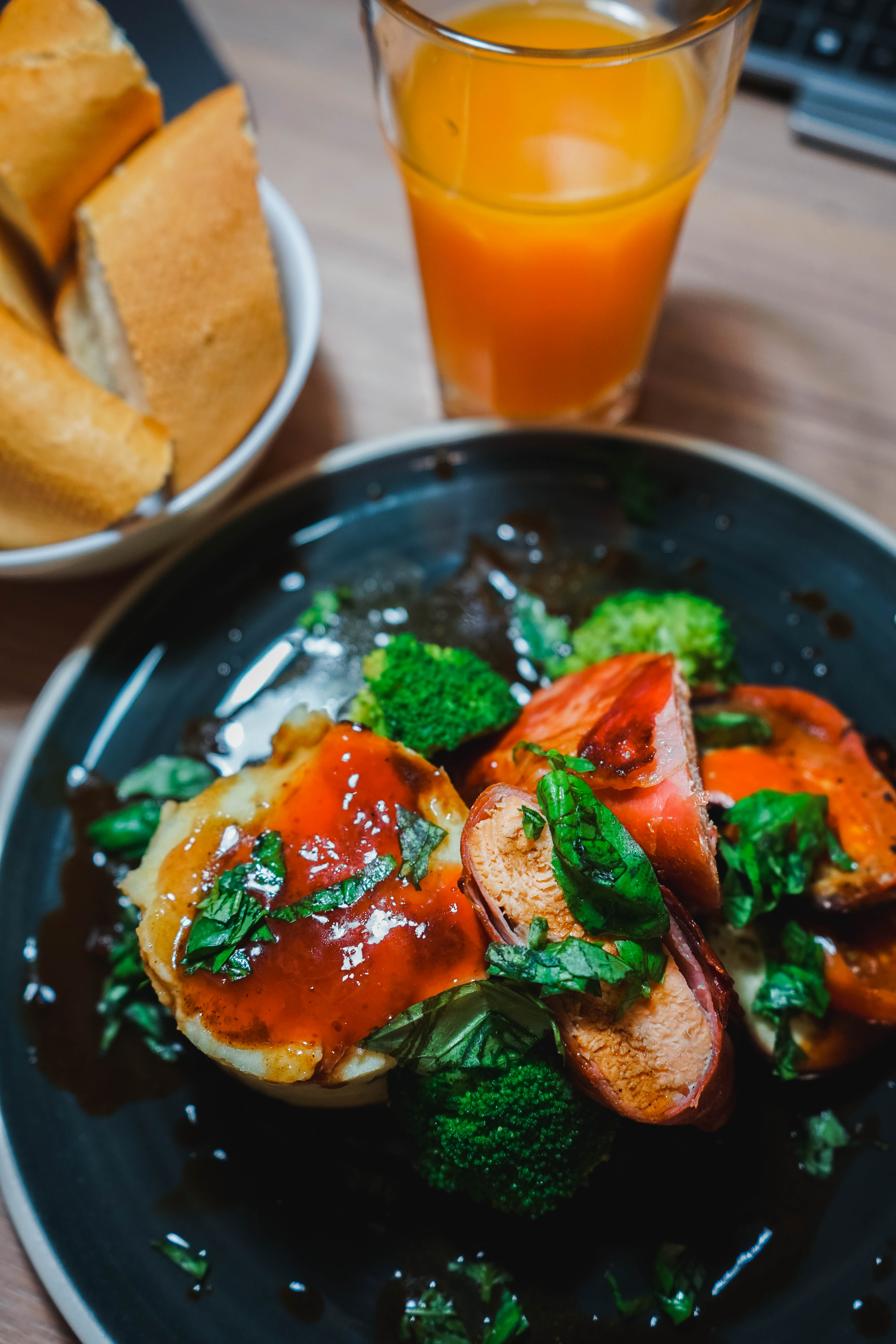 Smoked Salmon with Broccoli and Basil